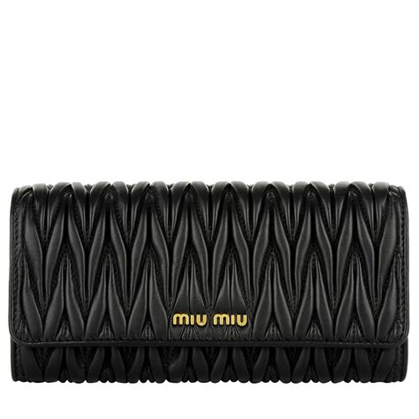 miu miu portafoglio pattina|miu mini handbags.